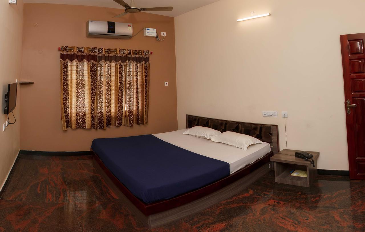 Hotel Sri Hayagriva Tiruchirappalli Εξωτερικό φωτογραφία